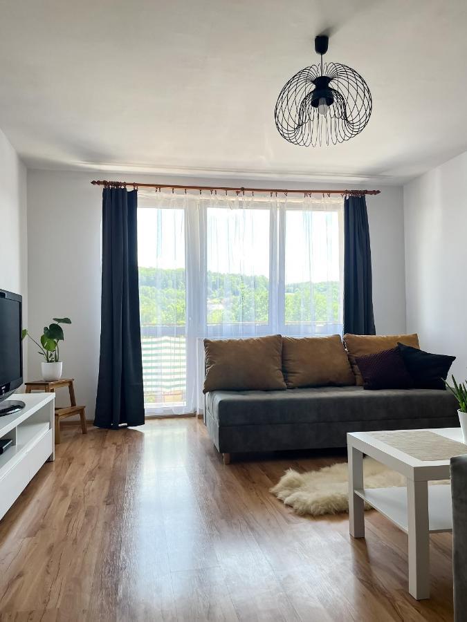 Uroczy Apartament Pod Skarpa Wadowice Exteriör bild